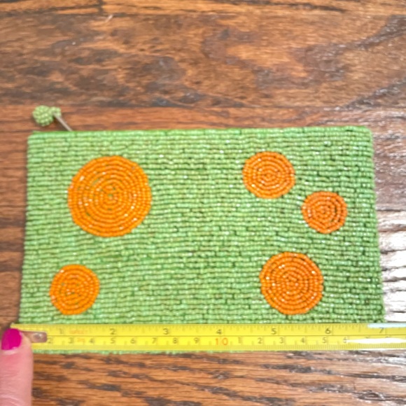 Great summer beaded clutch or wallet - Picture 2 of 6